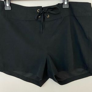 La Blanca Womens Black Drawstring Board Shorts size 32